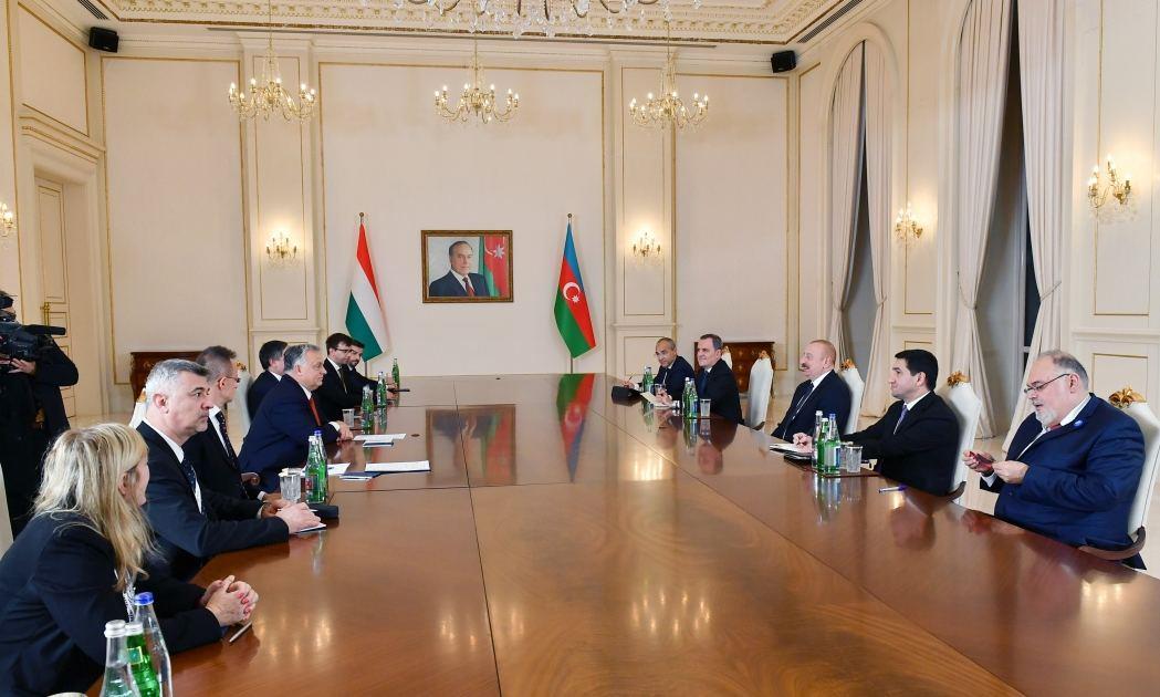 Meeting Between President Ilham Aliyev, Hungarian PM Kicks Off (PHOTO)