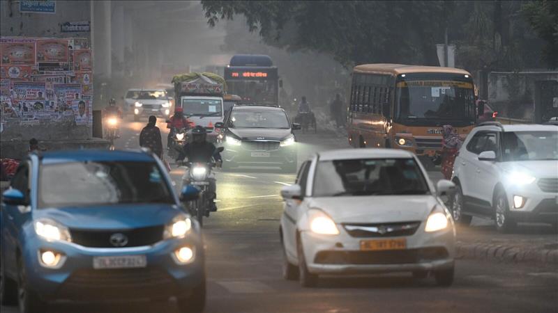 Delhi Pollution: AQI Improves After Light Rain Today    Ban On BS-III Petrol And BS-IV Diesel Cars Lifted