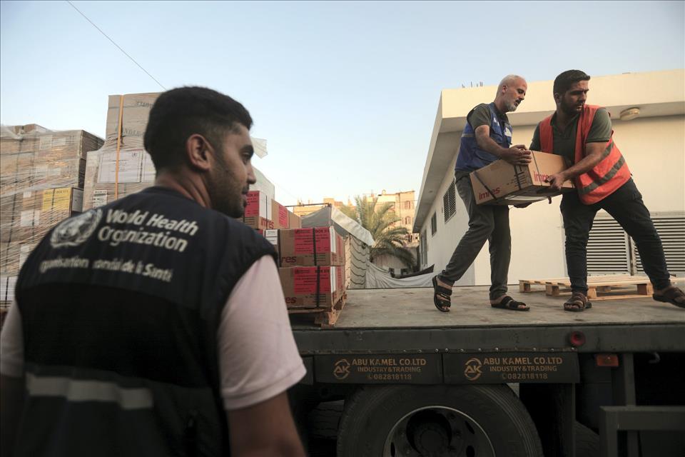 Aid Workers In War Zones Like Gaza Face Impossible Choices That Can Leave Them Traumatized