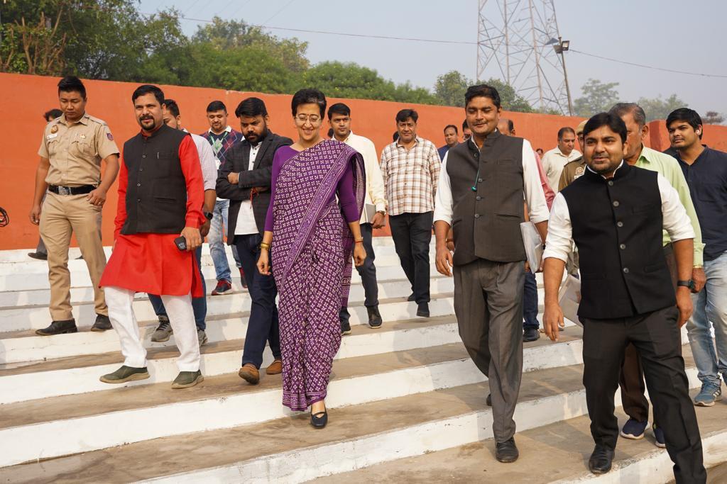 Atishi Inspects Okhla Wastewater Treatment Plant, Pulls Up Officials For Project's Delay