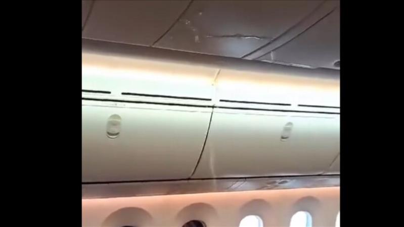 Viral Video Shows Water Dripping From Overhead Bins On Air India Flight, Netizens React. Watch