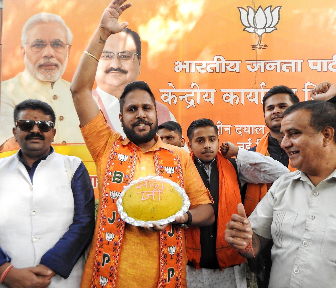 'Modi Hai Toh Mumkin Hai' Chants Reverberate At Party Headquarters As BJP Takes Handsome Lead In 3 States