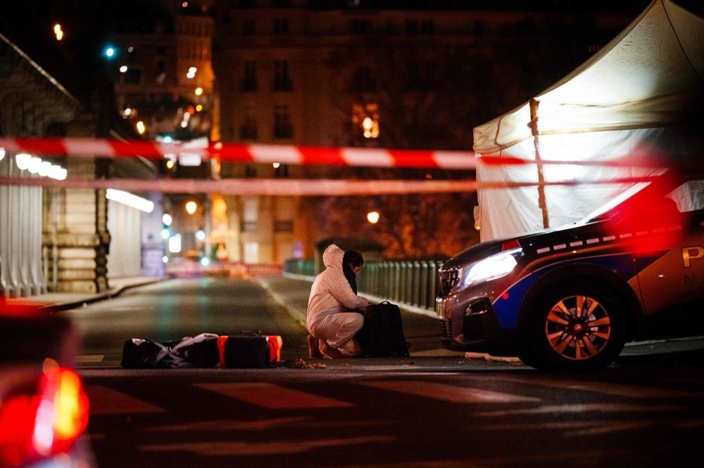 German Tourist Stabbed To Death In Paris 'Terror' Attack