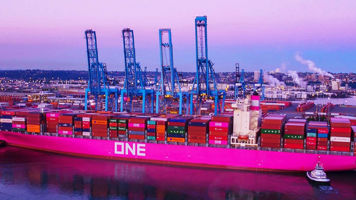 japanese-shipping-giant-one-starts-service-to-connect-west-coast-india