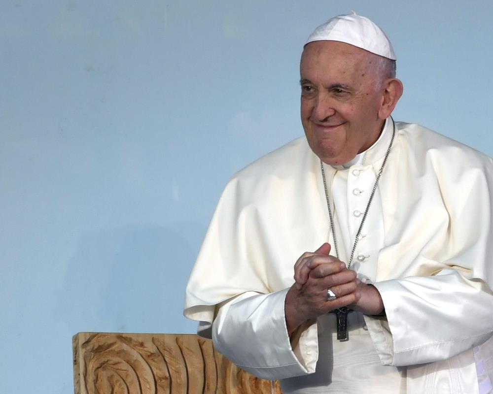Pope Francis Deplores End To Gaza Truce, Hopes For New Ceasefire