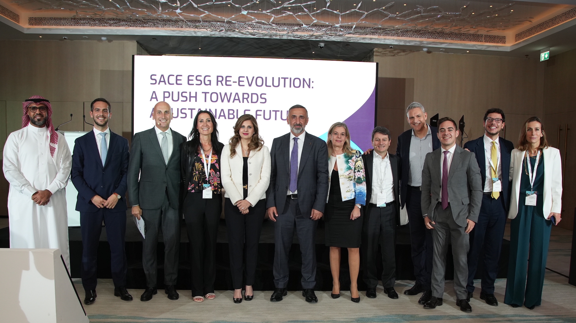 SACE ESG RE-EVOLUTION: A PUSH TOWARDS A SUSTAINABLE FUTURE Extra Content proposal for the GCC Media in view of the SACE corporate event