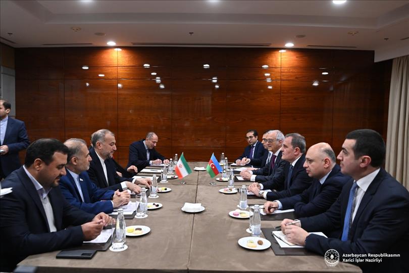 Azerbaijani FM Meets With Iranian Counterpart In Moscow (PHOTO)