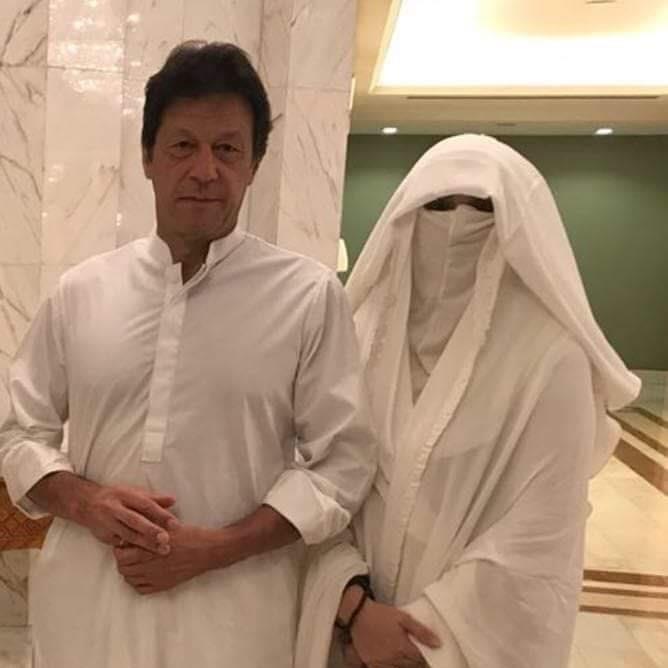 Imran Had 'Illicit Relationship' With Bushra,  Claims Her Ex-Husband's Servant 