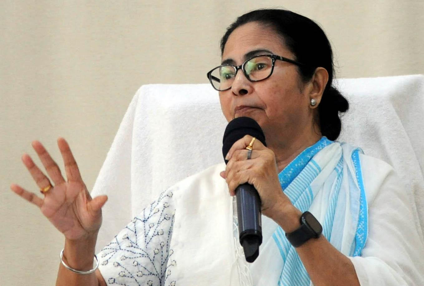Sought Time From PM Between Dec 18-20 To Discuss 'Pending' Funds: Mamata 