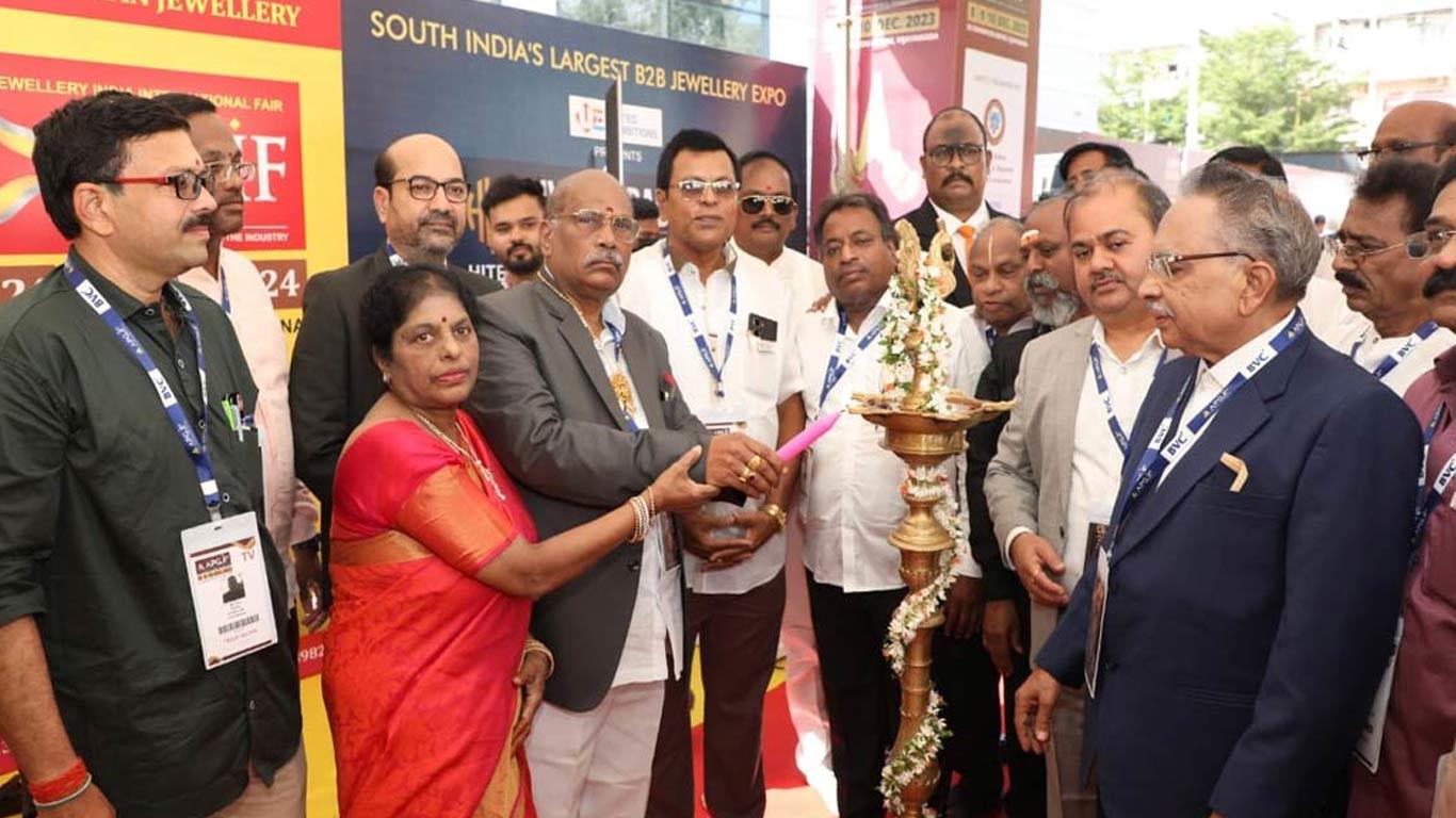 Gems And Jewellery Expo Underway In Vijayawada Till Dec 10