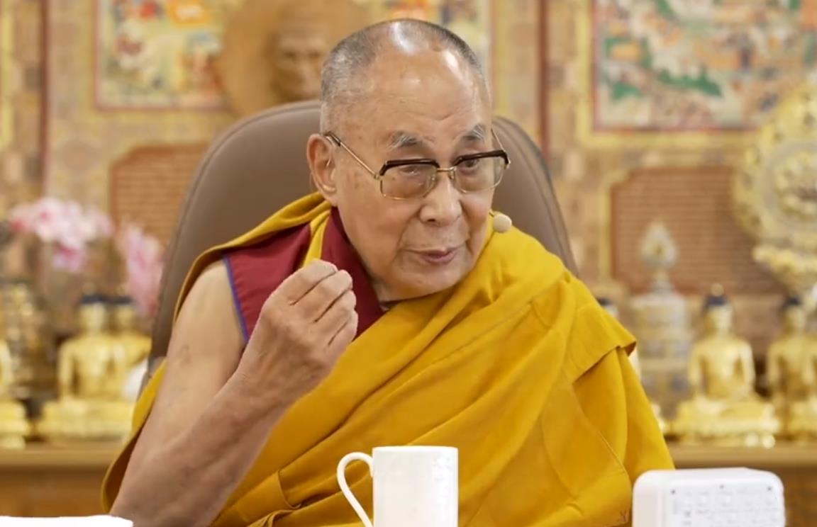 Dalai Lama Reaches Gangtok For Day's Teaching
