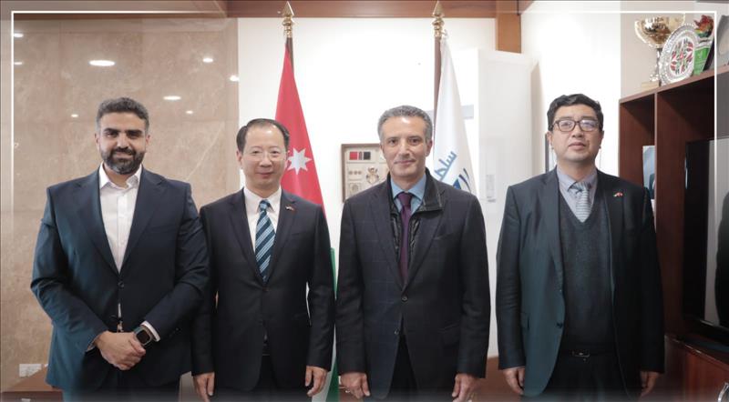Jordan, China Discuss Boosting Investments In Aqaba