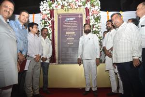 Maha CM Inaugurates Shilphata Flyover, To Decongest Panvel-Bound Traffic In Thane