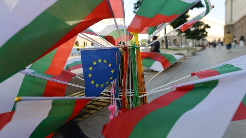 Monitoring Bulgaria: Political Tensions Rise As Country Waits For Euro Green Light