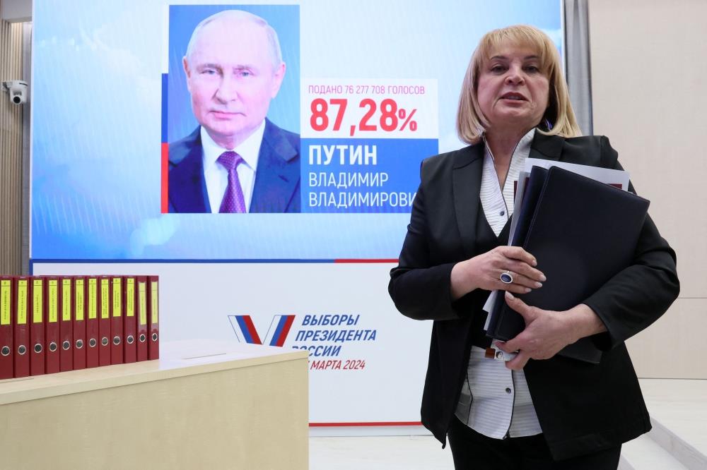 Russia Formalises Putin Election Win, Dismissing Criticism