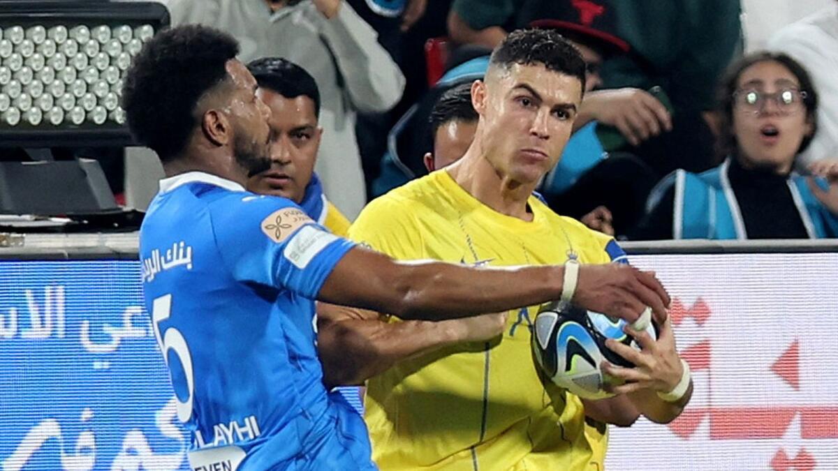 Abu Dhabi: Fans Mock Ronaldo With Messi Chants As He Gets Red Card In 