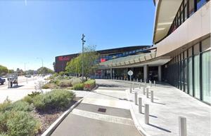Man Injured After Knife Fight At Australian Shopping Centre