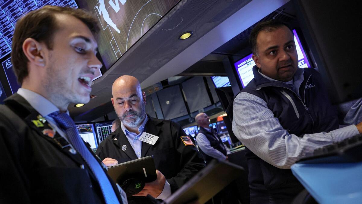 Investor Sentiment Aligns With General Market Uncertainty - Vimarsana News