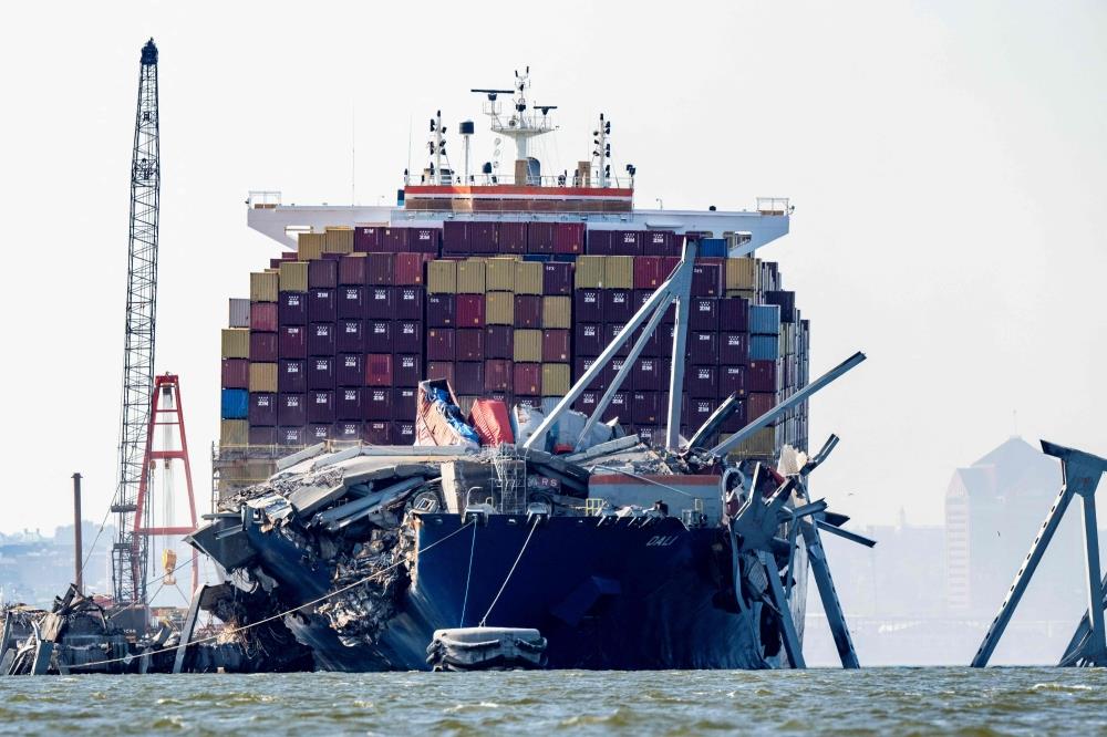 Ship That Caused Deadly Baltimore Bridge Collapse Refloated, Returns To Port - Vimarsana News