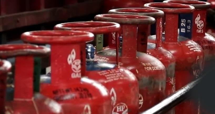 Underweight Cylinders: Srinagar LPG Agency Fined 50K - Vimarsana News