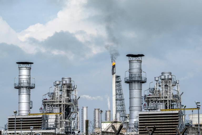 SE Asia gas expansion threatens green transition: report - Vimarsana News