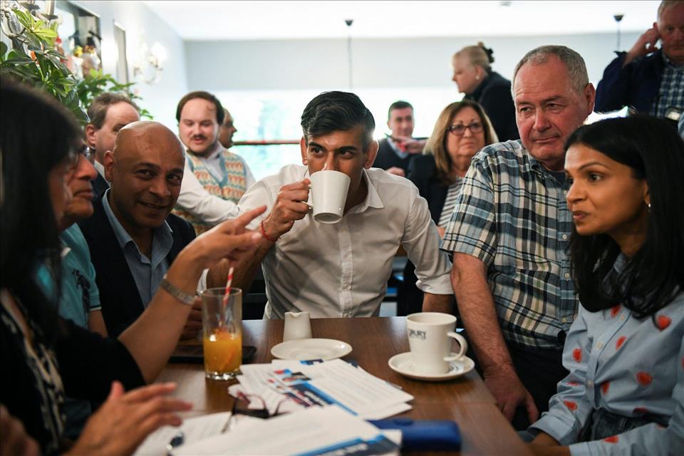 UK And US Elections: 2 Very Different Systems United By A Common Political Language - Vimarsana News