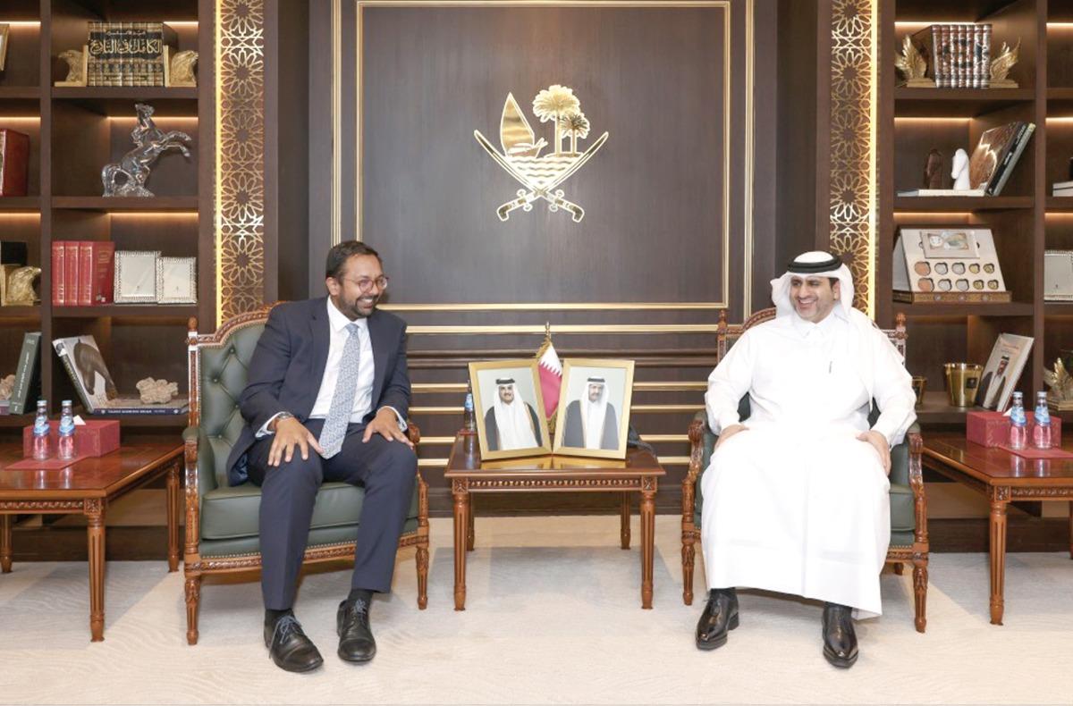 Qatar, UK Dicuss Bilateral Ties In Banking And Finance