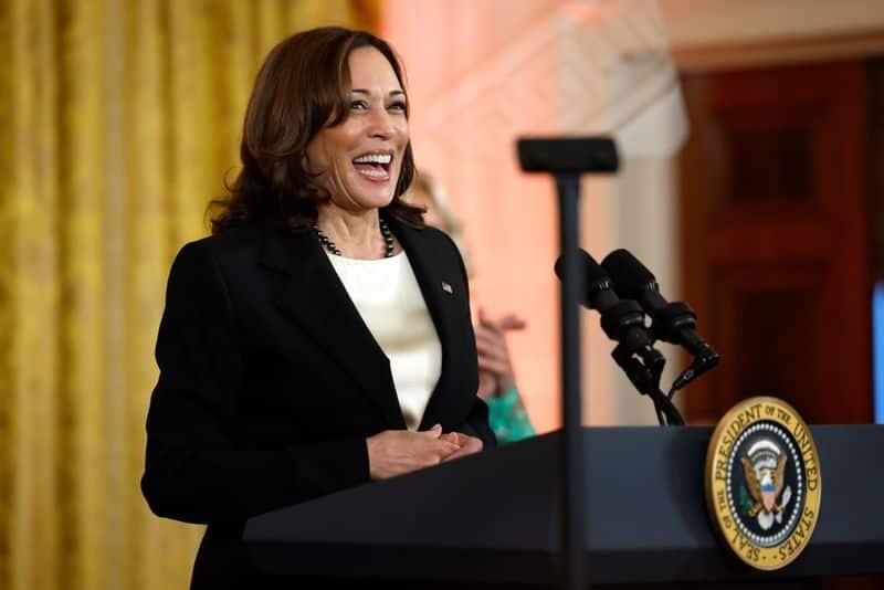 'I'm Speaking': Kamala Harris' Fiery Response To Pro-Palestine Protesters At Detroit Rally Applauded (WATCH) 'I'm Speaking': Kamala Harris' Fiery Response To Pro-Palestine Protesters At Detroit Rally Applauded (WATCH)