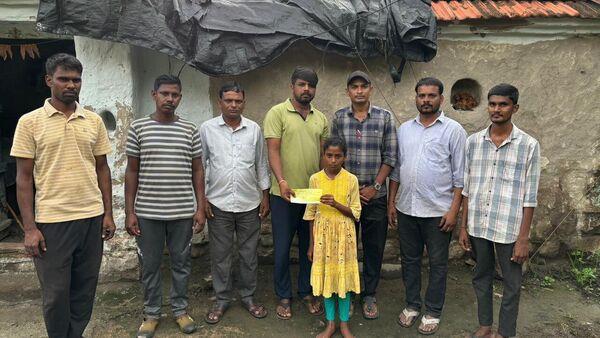 Girl from Telangana asks for financial help for her mother’s last rites, KTR intervenes