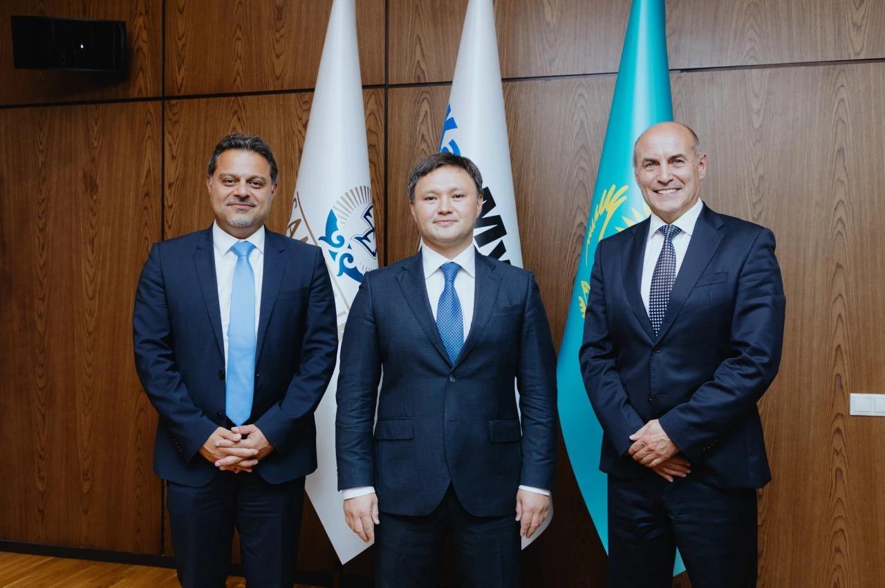 Kazmunaygas, Shell Discuss Karachaganak GPP Construction Project Kazmunaygas, Shell Discuss Karachaganak GPP Construction Project