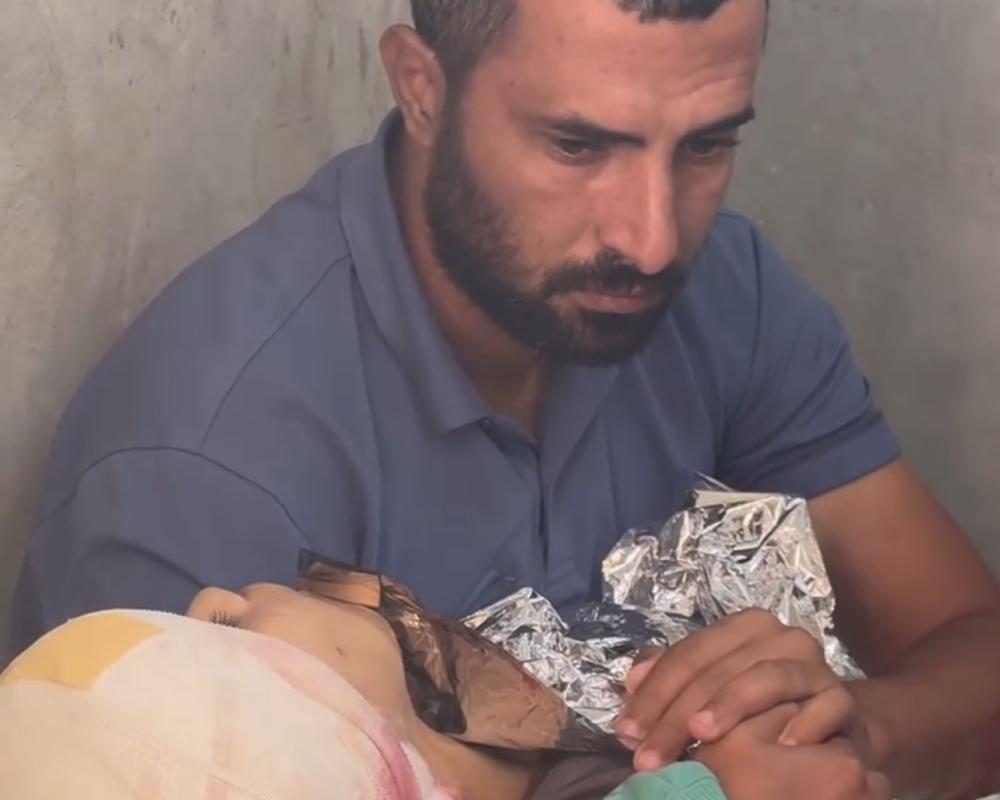 ارتفاع حصيلة عدوان الاحتلال على غزة إلى 43,020 شهيدا ,واكثر من مئة الف مصاب ارتفاع حصيلة عدوان الاحتلال على غزة إلى 43,020 شهيدا ,واكثر من مئة الف مصاب