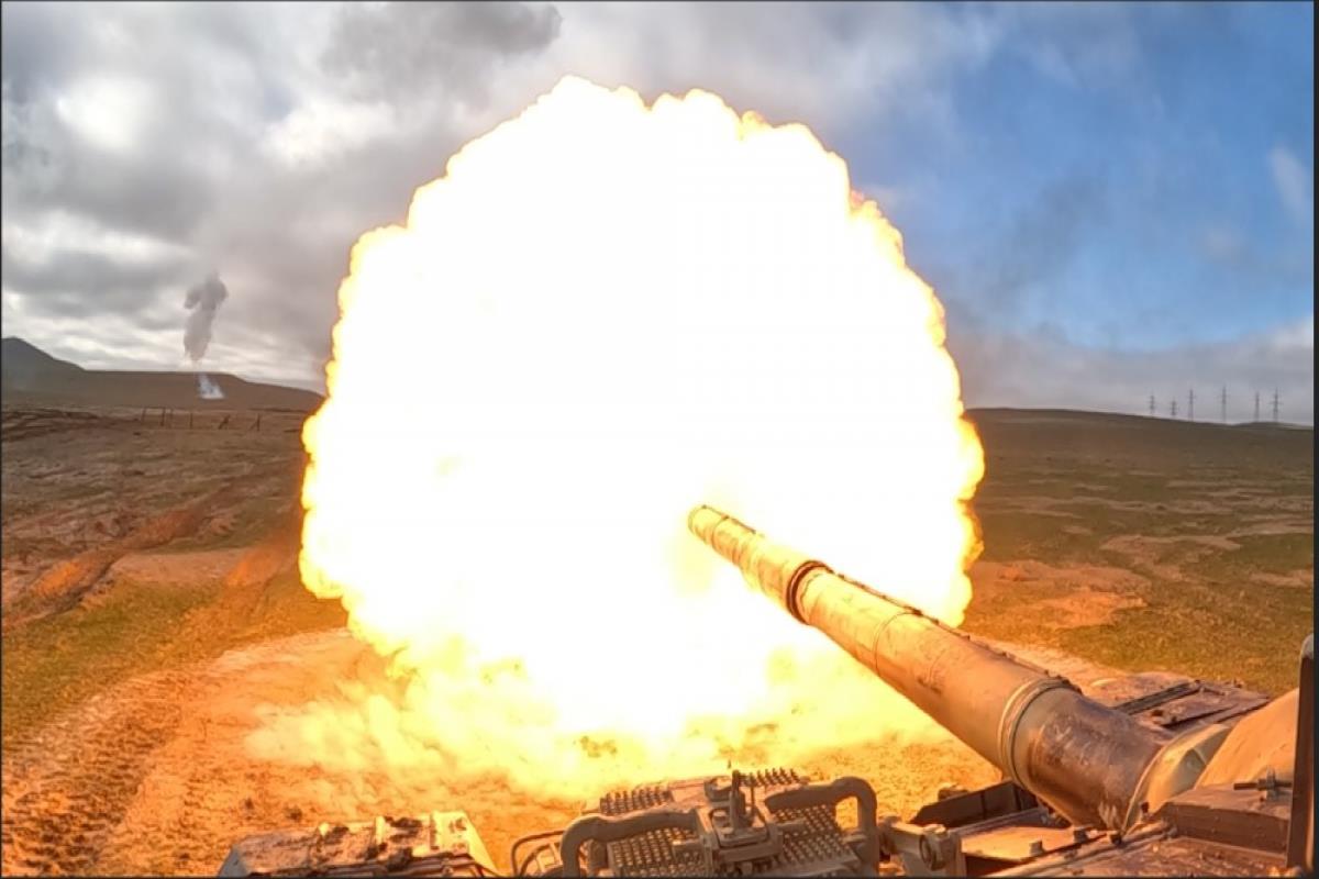 Azerbaijan Army Carries Out Tactical Live-Fire Exercise With Tanks (VIDEO) Azerbaijan Army Carries Out Tactical Live-Fire Exercise With Tanks (VIDEO)