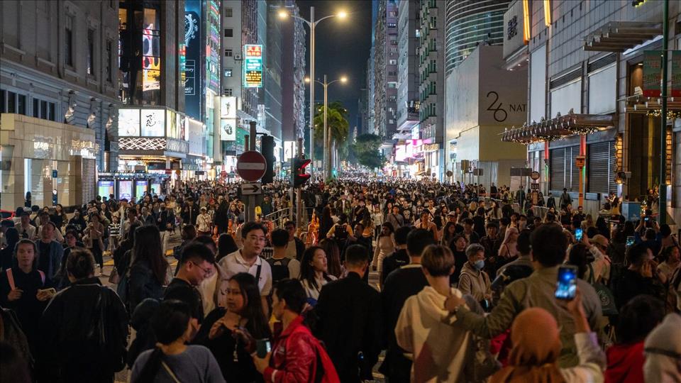 World Population Hits 8.09 Billion On New Year's Eve