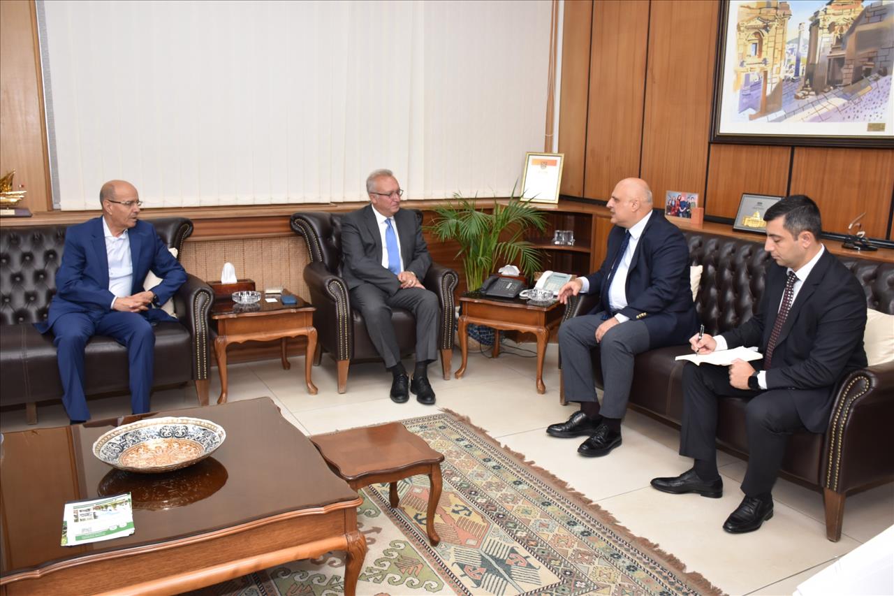 Yarmouk University, Azerbaijani Envoy Discuss Academic Cooperation Yarmouk University, Azerbaijani Envoy Discuss Academic Cooperation
