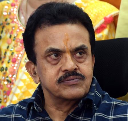 Shiv Sena-BJP Calls 2006 Mumbai Train Blast Verdict 'Unfortunate', AIMIM Welcomes It Shiv Sena-BJP Calls 2006 Mumbai Train Blast Verdict 'Unfortunate', AIMIM Welcomes It