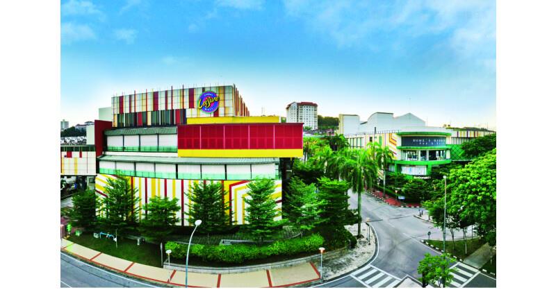 Cheras Leisuremall Marks 30 Years As A Community Landmark, Rewarding 30 Shoppers With Grand Prizes  Media Outreach Newswire APAC Cheras Leisuremall Marks 30 Years As A Community Landmark, Rewarding 30 Shoppers With Grand Prizes  Media Outreach Newswire APAC