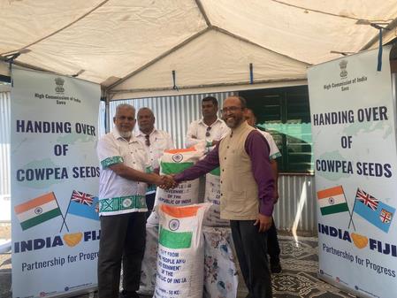 India Hands Over 5 Metric Tonnes Of Black-Eyed Cowpea Seeds To Fiji For Agricultural Aid India Hands Over 5 Metric Tonnes Of Black-Eyed Cowpea Seeds To Fiji For Agricultural Aid