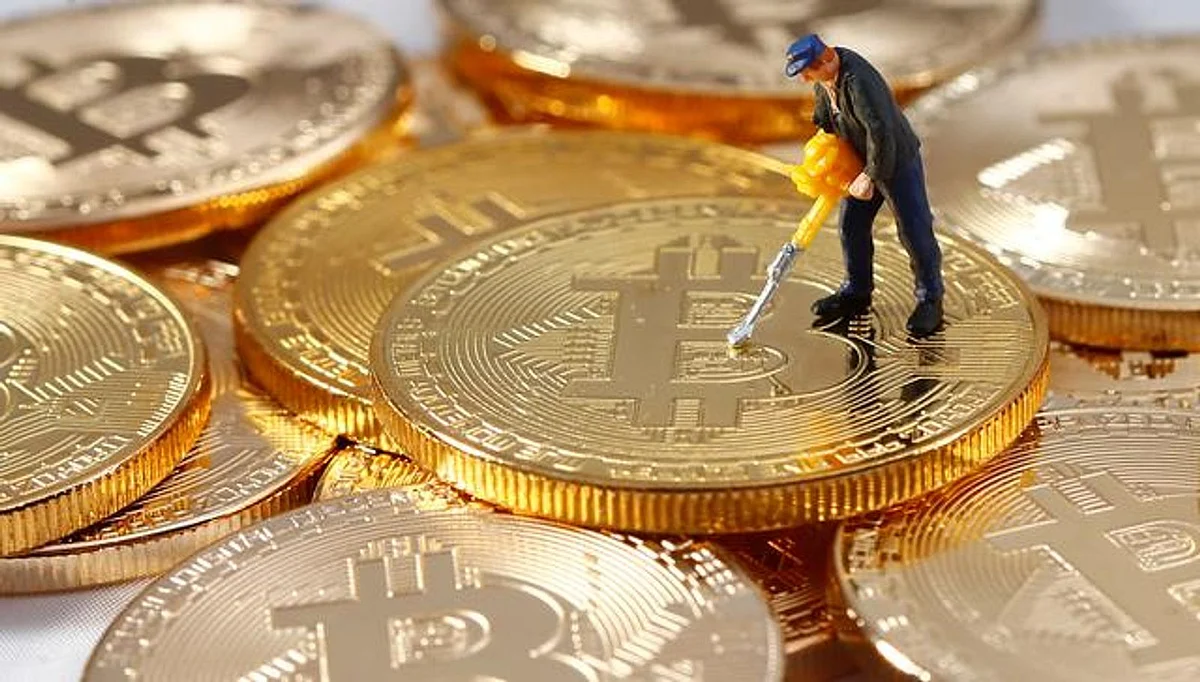 Bitcoin Powers Past $124,000, Overtakes Google Market Cap Bitcoin Powers Past $124,000, Overtakes Google Market Cap