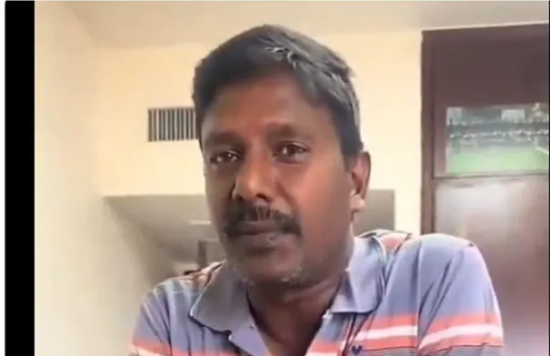 عامل هندي يحصد تفاعل واسع بسبب إتقانه اللهجة اللبنانية عامل هندي يحصد تفاعل واسع بسبب إتقانه اللهجة اللبنانية