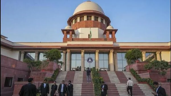 Muslim Girl, 16, Entitled To Valid Marriage Under Personal Law, Rules SC: 'If Two Minor Children Are Protected...' Muslim Girl, 16, Entitled To Valid Marriage Under Personal Law, Rules SC: 'If Two Minor Children Are Protected...'