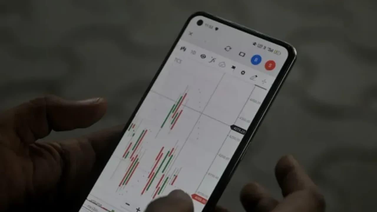 Nifty Faces Crucial Test Ahead Of US Tariff Deadline: SEBI Ras Flag Key Support Levels Nifty Faces Crucial Test Ahead Of US Tariff Deadline: SEBI Ras Flag Key Support Levels