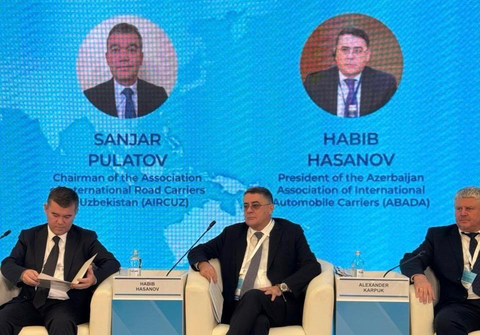 Azerbaijan's ABADA Showcases Nation's Transport Capabilities At Int'l Forum (PHOTO)