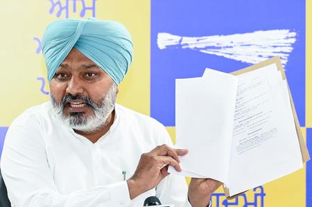 Punjab Unveils Digital Transformation For Boosting Transparency, Enhancing Efficiency Punjab Unveils Digital Transformation For Boosting Transparency, Enhancing Efficiency