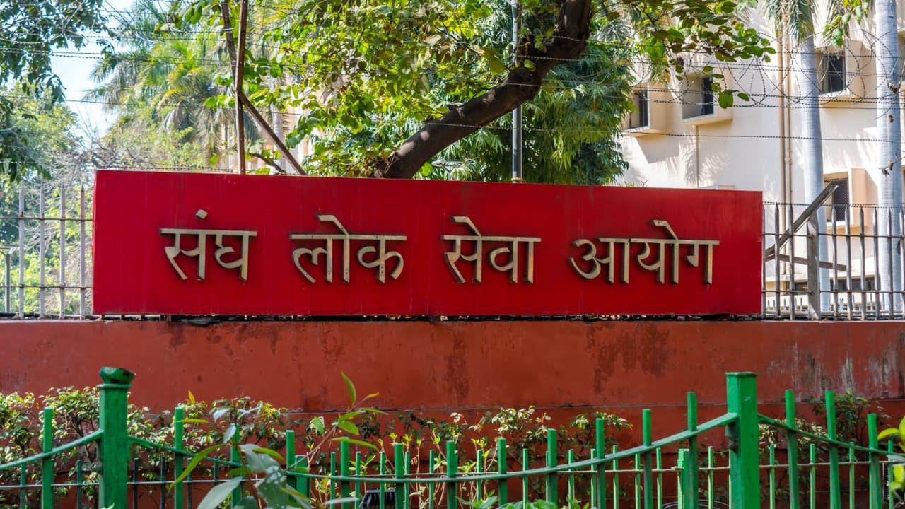 How Much Do IAS And IPS Officers Earn? Salary, Allowances, And Perks Revealed How Much Do IAS And IPS Officers Earn? Salary, Allowances, And Perks Revealed