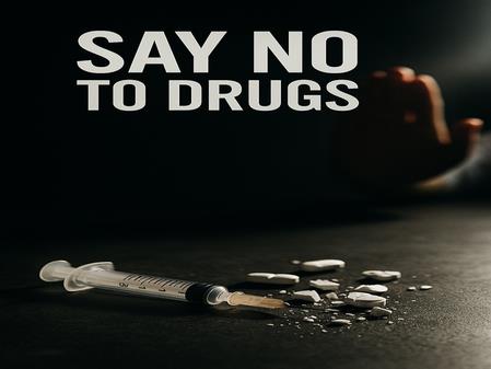 Delhi School Students Take Pledge To Lead Drug-Free Life Delhi School Students Take Pledge To Lead Drug-Free Life