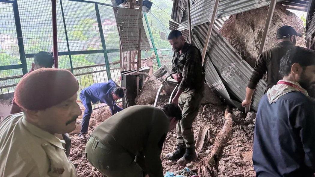 Court Seeks Police Report On 34 Vaishno Devi Yatra Deaths Court Seeks Police Report On 34 Vaishno Devi Yatra Deaths