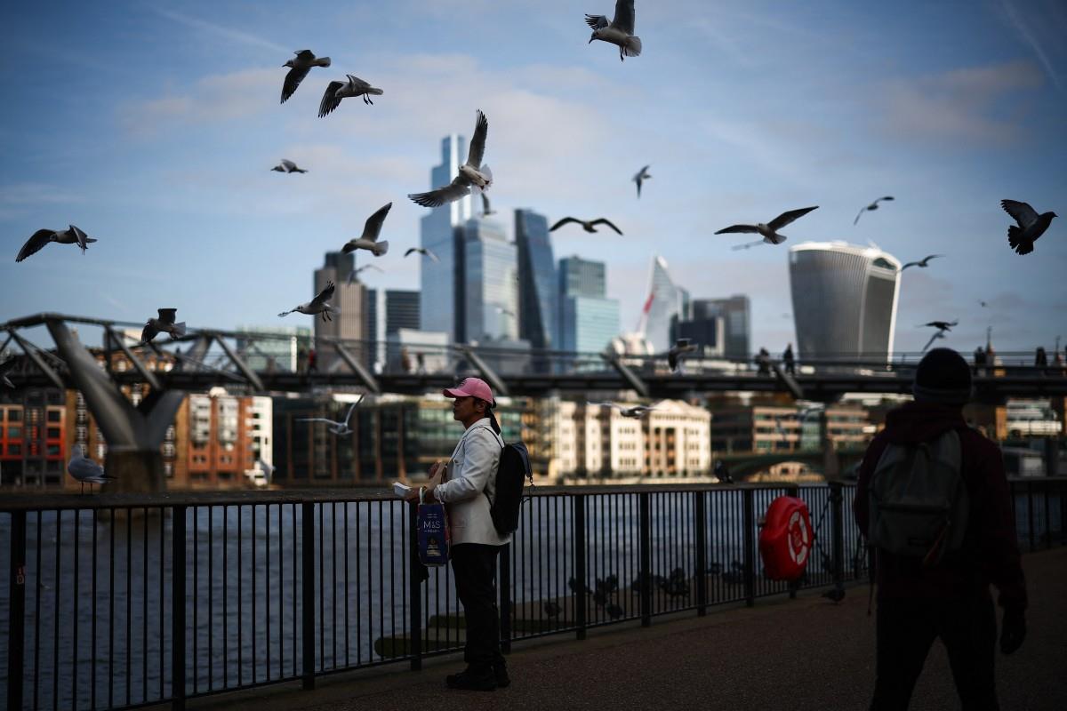 UK Economy Shows Positive Signs Before Key Budget UK Economy Shows Positive Signs Before Key Budget