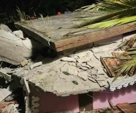 Man Dies As Landslide Buries Home In Kerala's Adimali, Wife Rescued After 7-Hour Operation Man Dies As Landslide Buries Home In Kerala's Adimali, Wife Rescued After 7-Hour Operation