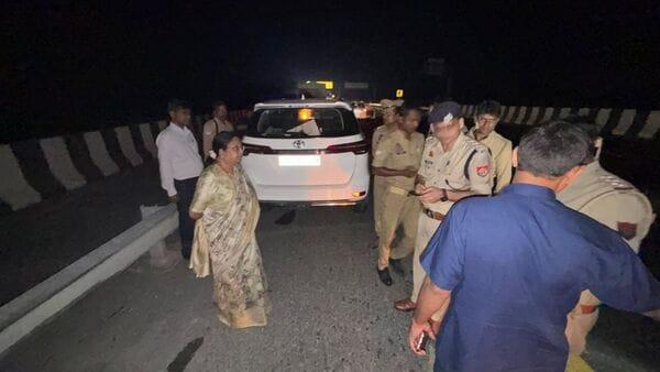 UP Minister Baby Rani Maurya Survives Truck Crash On Agra-Lucknow Expressway, Says 'I Am Safe' UP Minister Baby Rani Maurya Survives Truck Crash On Agra-Lucknow Expressway, Says 'I Am Safe'