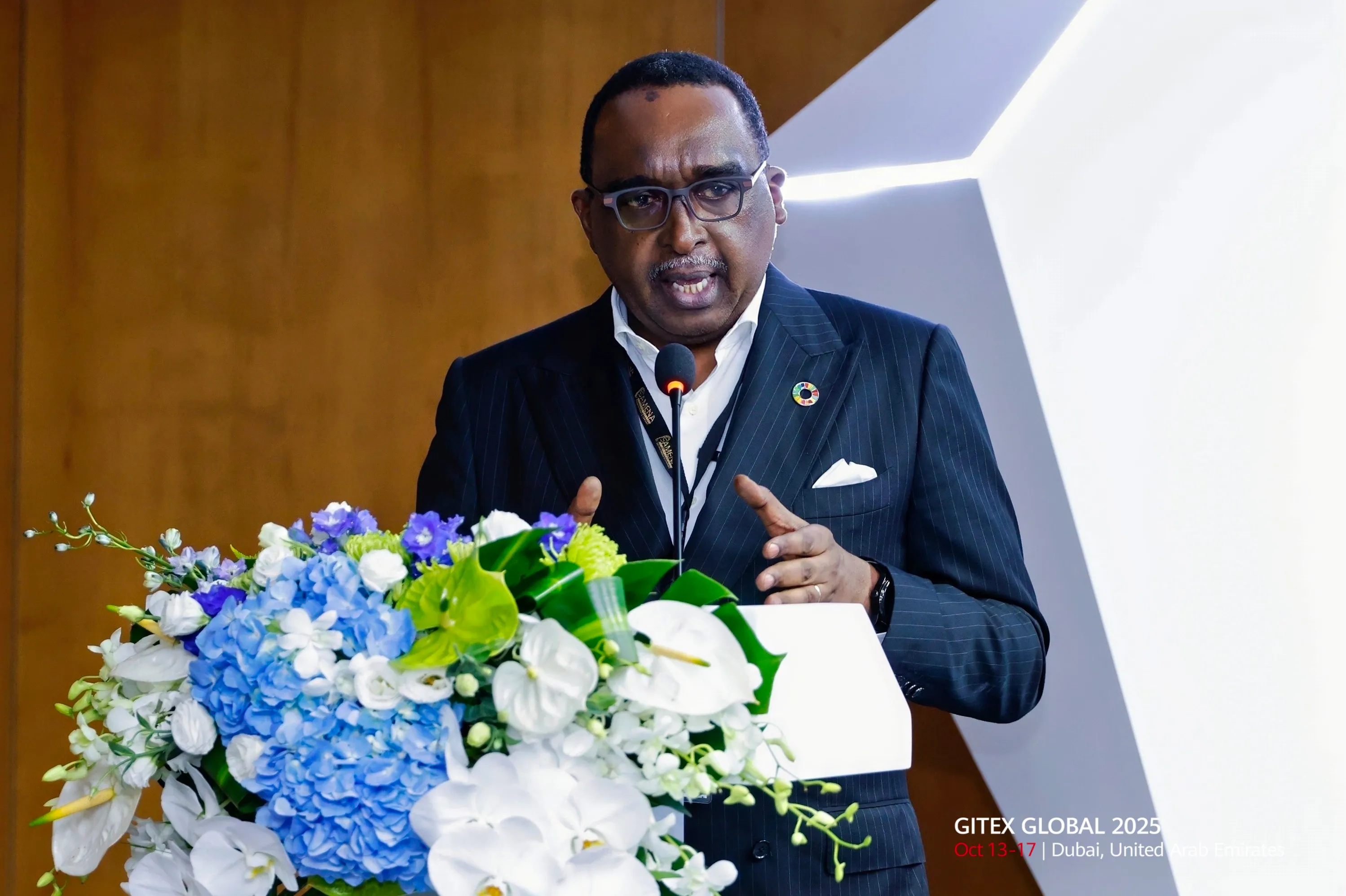 Industry Leaders Convene At Huawei B2B Digital Innovation Forum, GITEX, Championing A Collaborative Path To Win In The AI Era Industry Leaders Convene At Huawei B2B Digital Innovation Forum, GITEX, Championing A Collaborative Path To Win In The AI Era